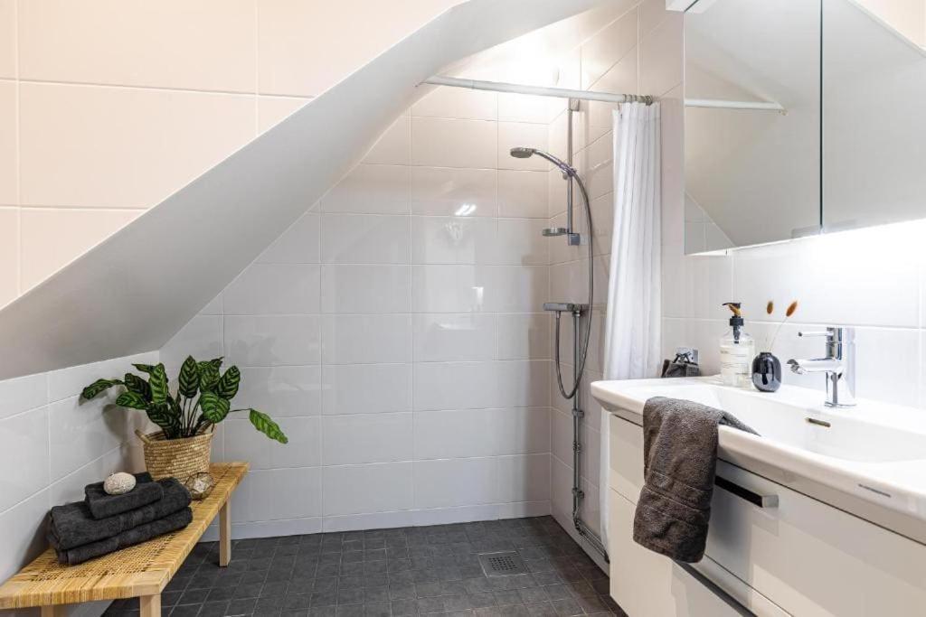 Beautiful And Modern Accommodation Near Stockholm City Luaran gambar