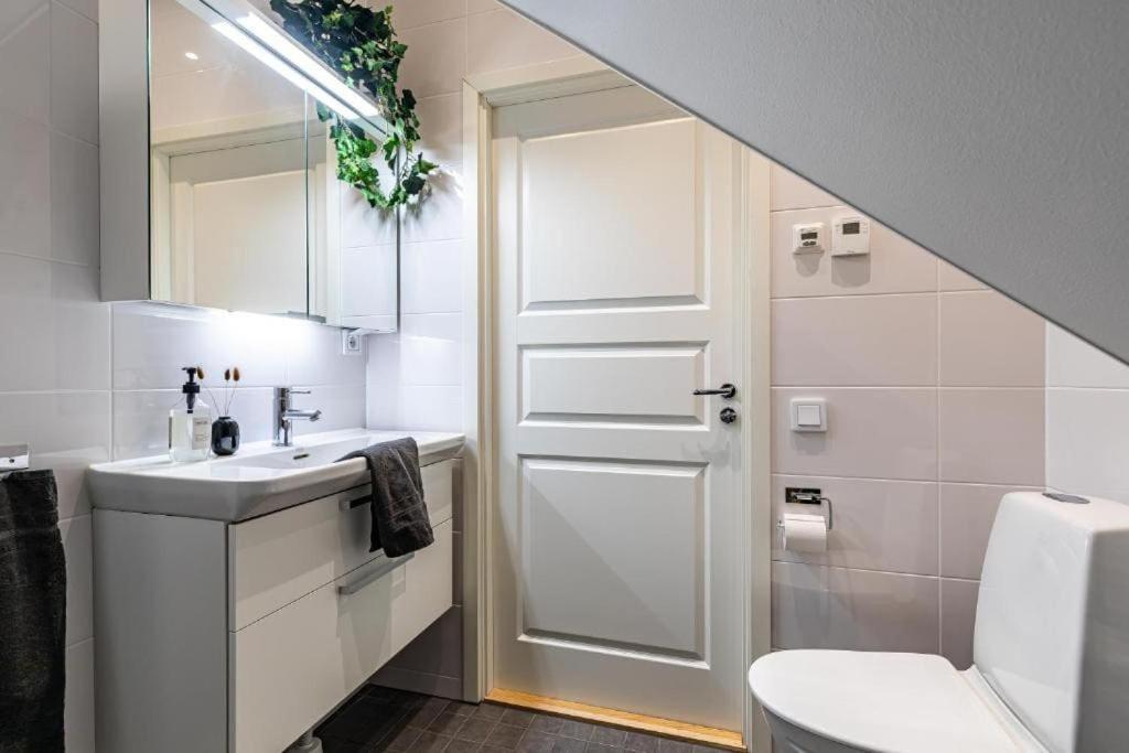 Beautiful And Modern Accommodation Near Stockholm City Luaran gambar
